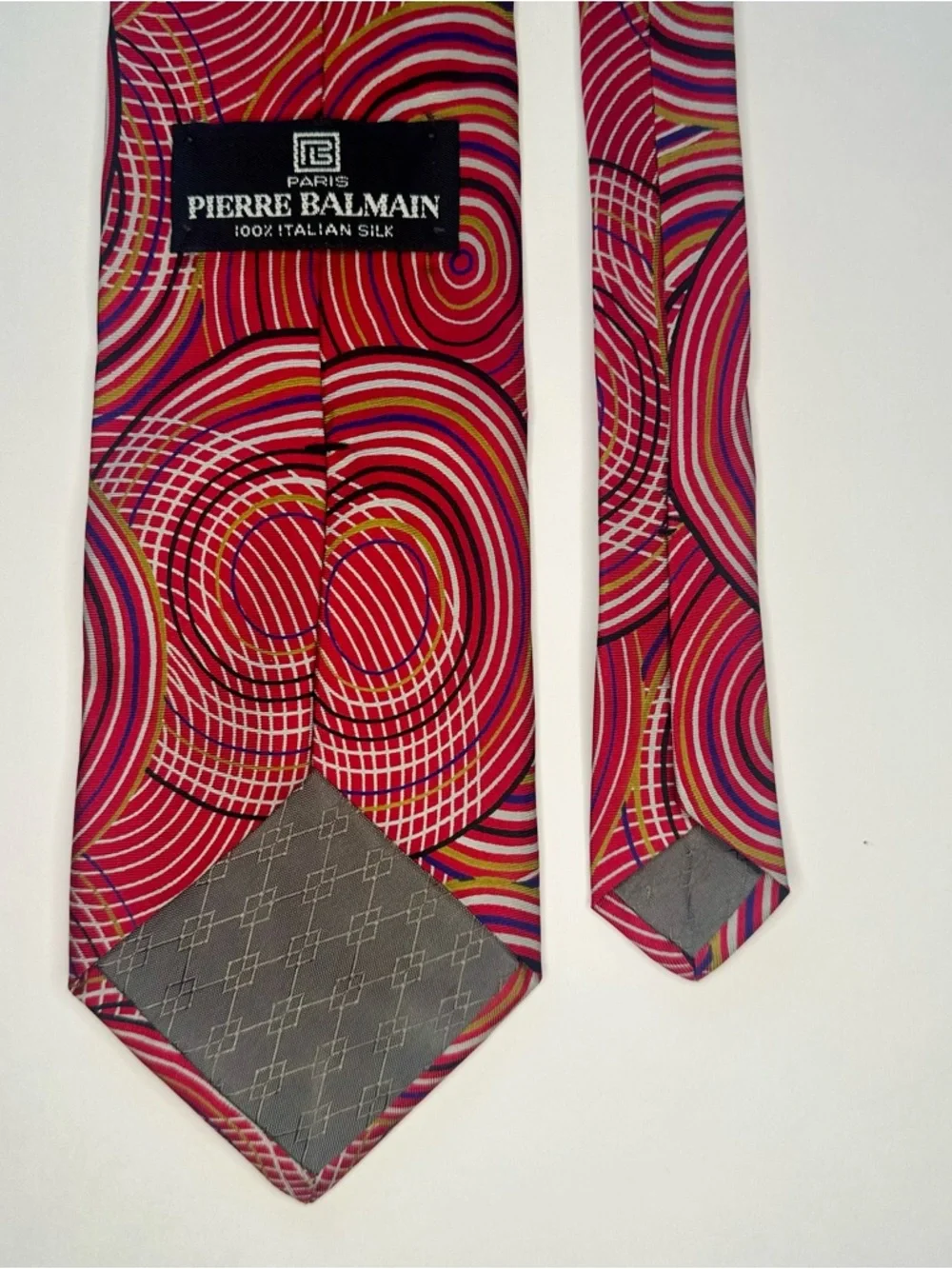 Vintage PIERRE BALMAIN PARIS All Silk Red Classic Tie, 3.75”